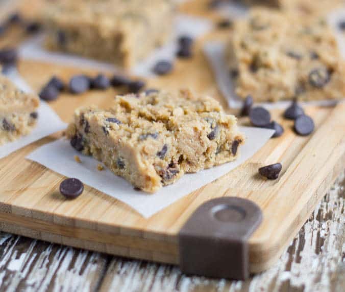 Raw Chocolate Chip Cookie Dough Bars - 6 Ingredients